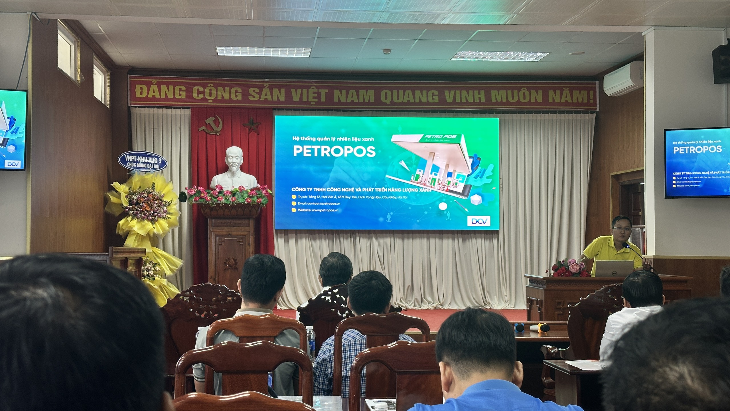 z6125169271923_c04383fa8e74866bb44deb1eeac71faf-1